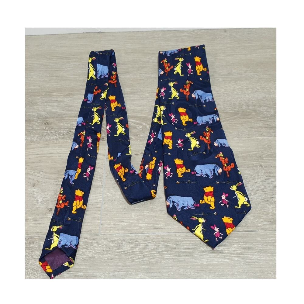 Disney Mickey Inc Winnie the Pooh 100% Silk Tie Vintage